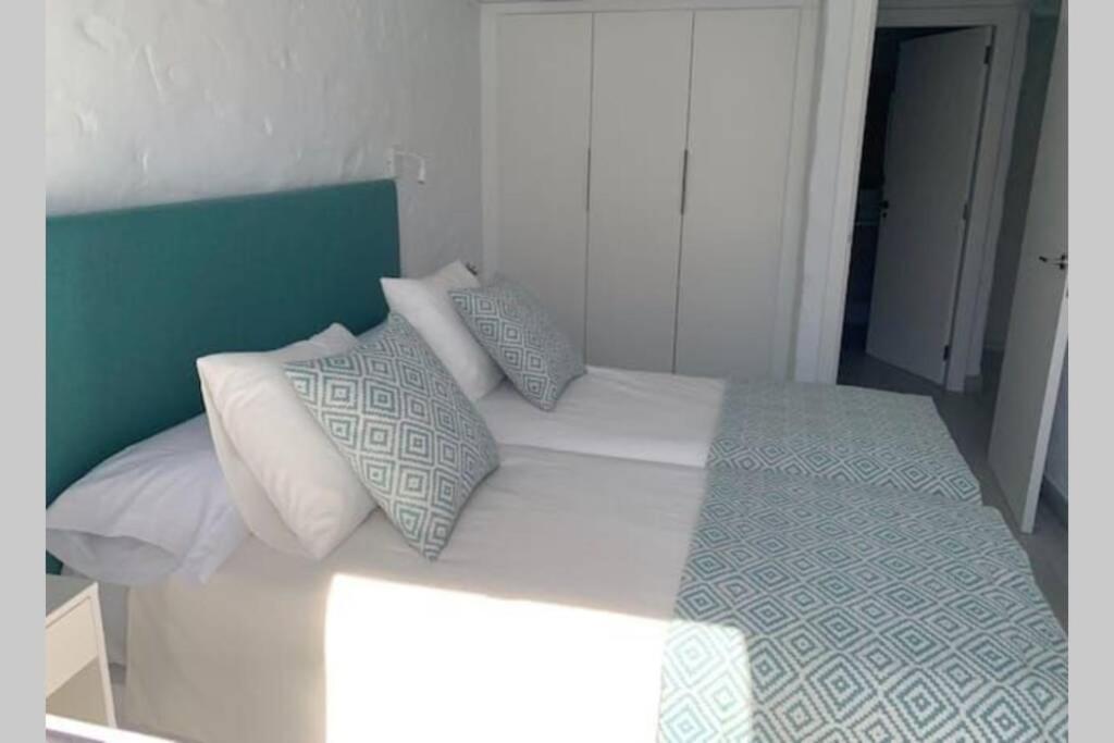 Renovated 2 Bedroom Bungalow In Playa Del Ingles มาสปาโลมาส ภายนอก รูปภาพ